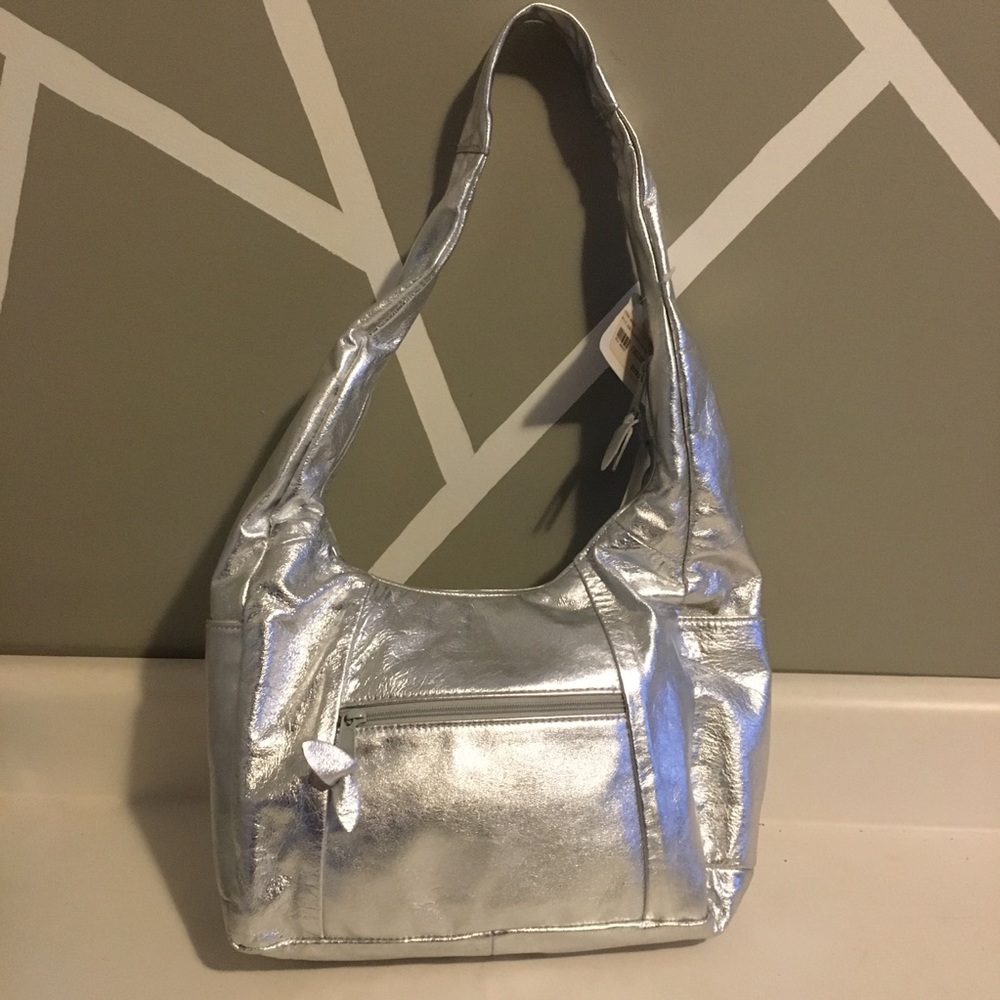 OHH! ASHLEY NWT Silver leather shoulder bag.